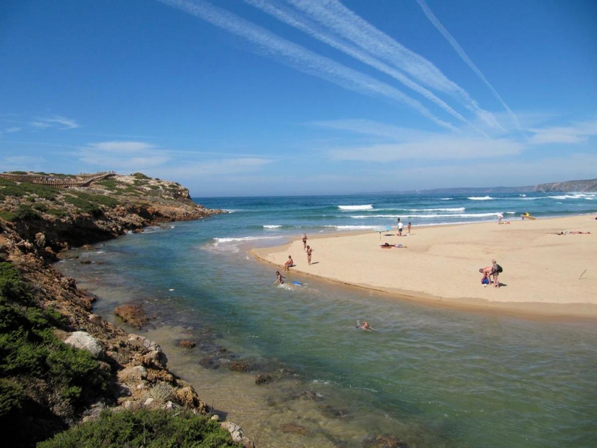 O Refugio Dos Pais Villa Bordeira  Luaran gambar